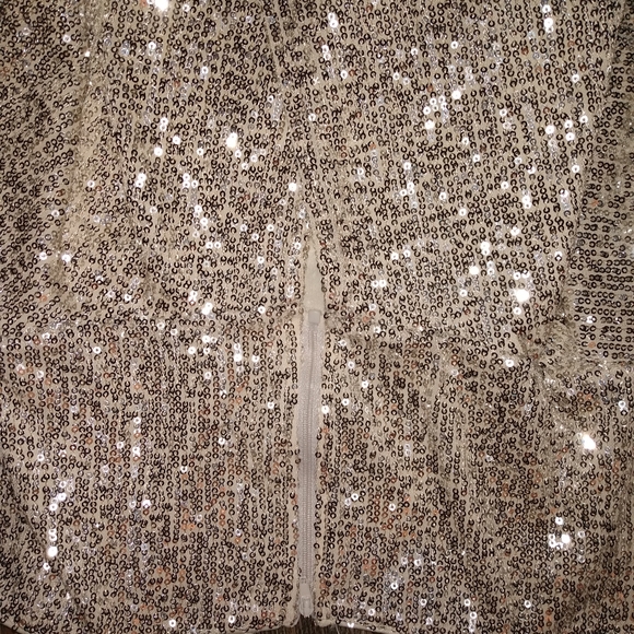 Women's top - Picture 3 of 3